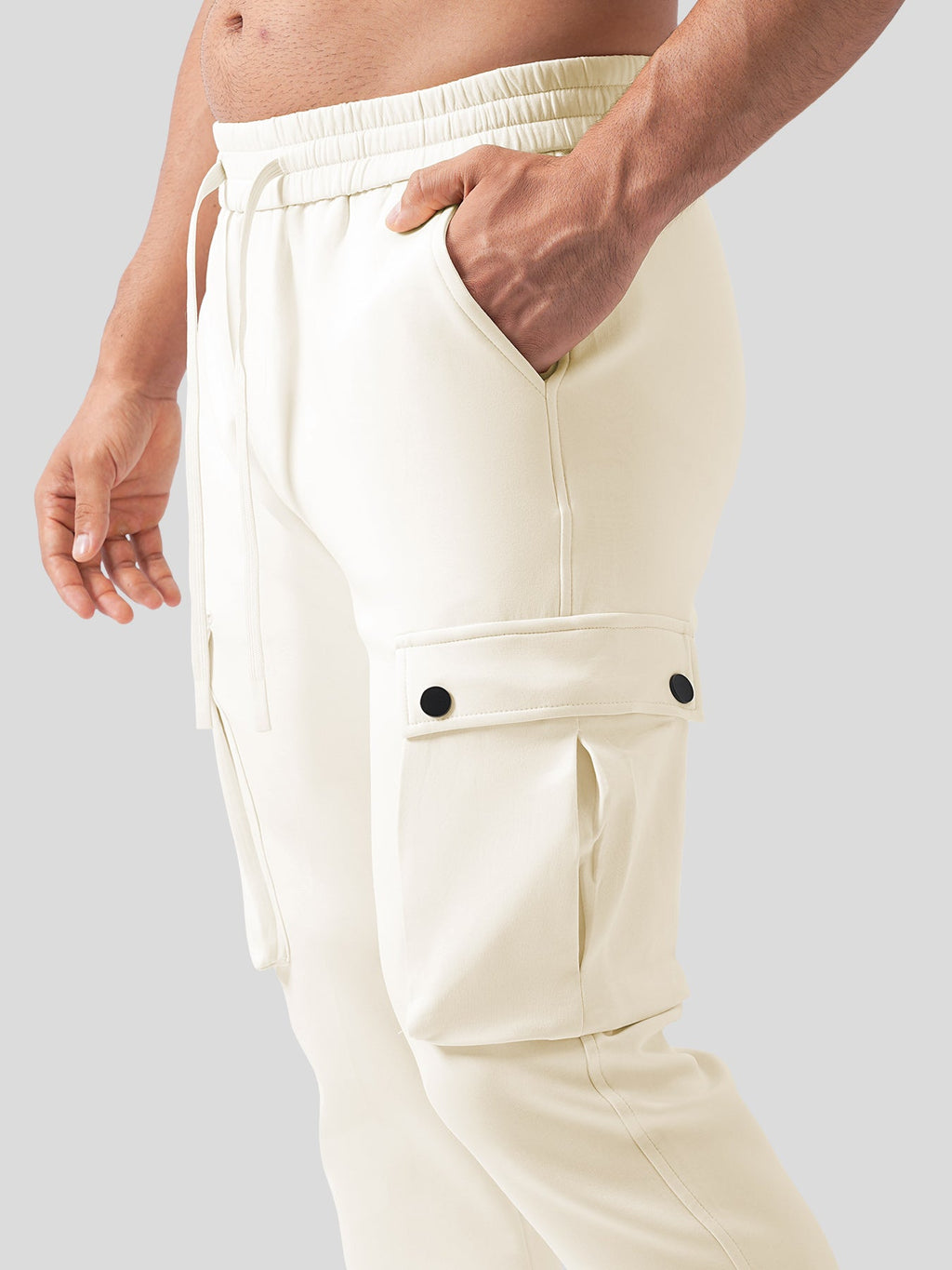 Weekend Performance Cargo Pocket Jogger